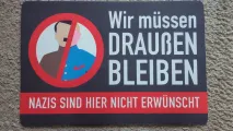 Nazis müssen draußen bleiben - Fußmatte